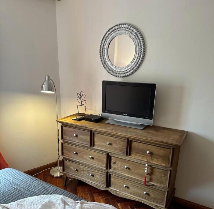 Apartamento Semipiso Panoramico 2 Amplia Cocina Lavadero Parrilla Y Cochera Privada Incluida A Metros Del Subte *