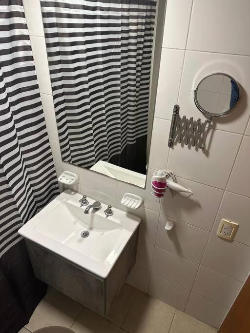 Semipiso Panoramico 2 Amplia Cocina Lavadero Parrilla Y Cochera Privada Incluida A Metros Del Subte Apartamento Ciudad Autónoma de Buenos Aires